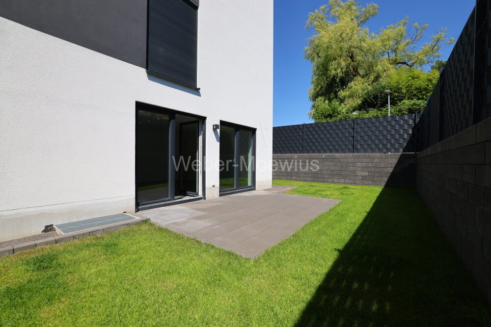 3416 Terrasse + Garten a