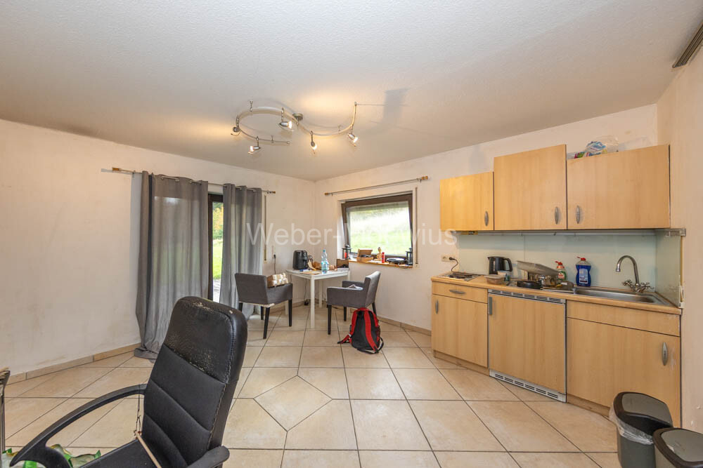 3442 Wohnbereich UG b MFH