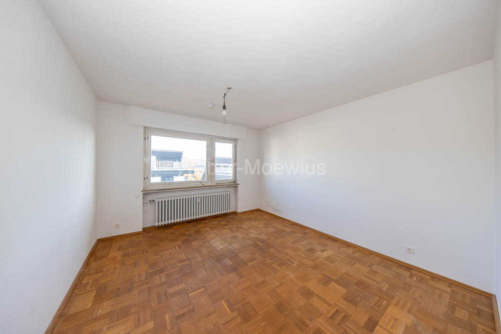 3446 Schlaf- oder Arbeitszimmer