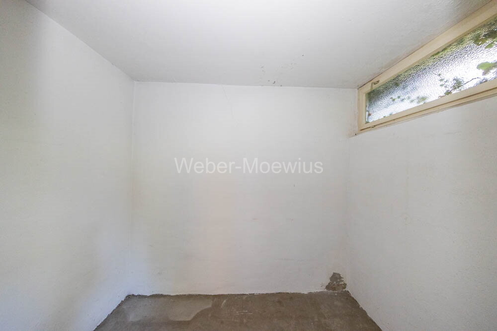 3446 Abstellraum neben Loggia