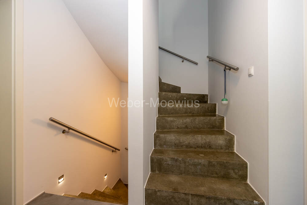 3452 OG Treppenhaus