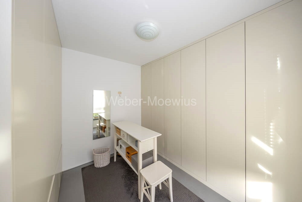 3452 OH Ankleidezimmer