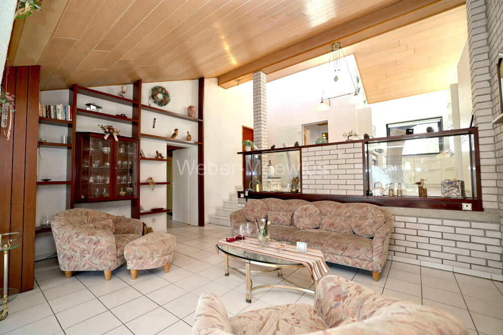 3453 EG Wohnzimmer b