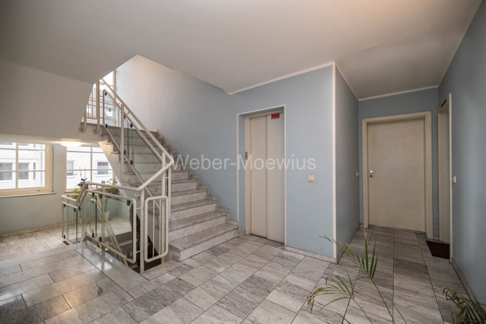 3457 Treppenhaus a