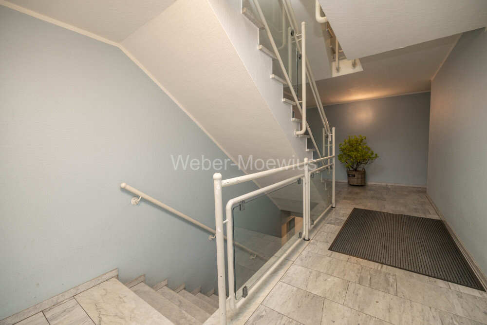 3457 Treppenhaus b