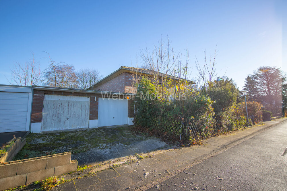 3460 Garage