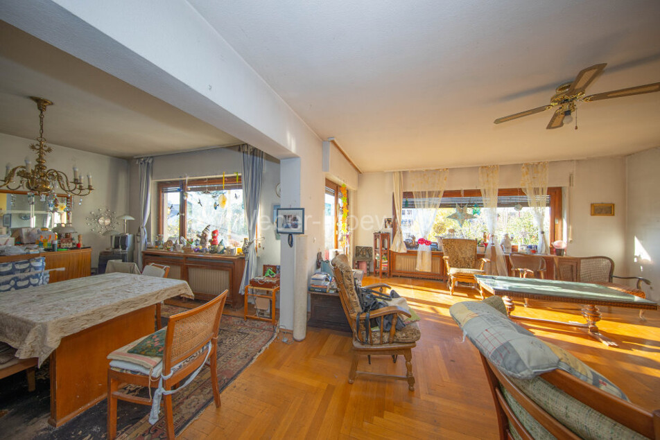 3460 Wohnzimmer c
