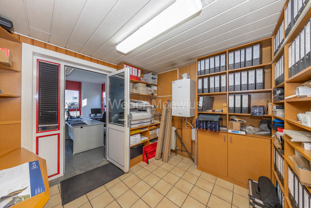 3396 Bürotrakt Lager + Vorbereitung