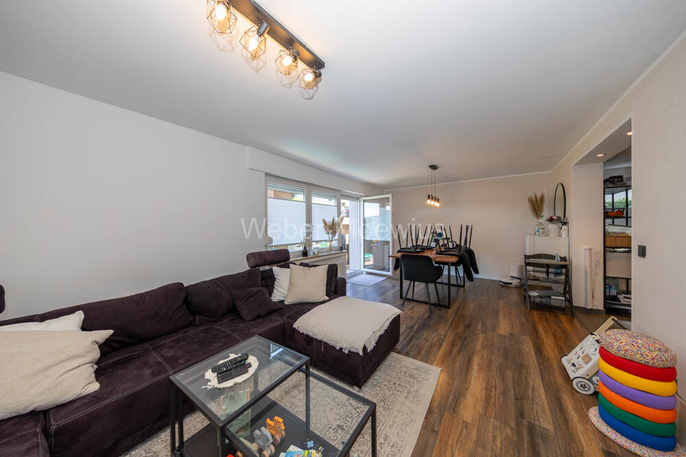 3400 Wohn-Essbereich Einlieger