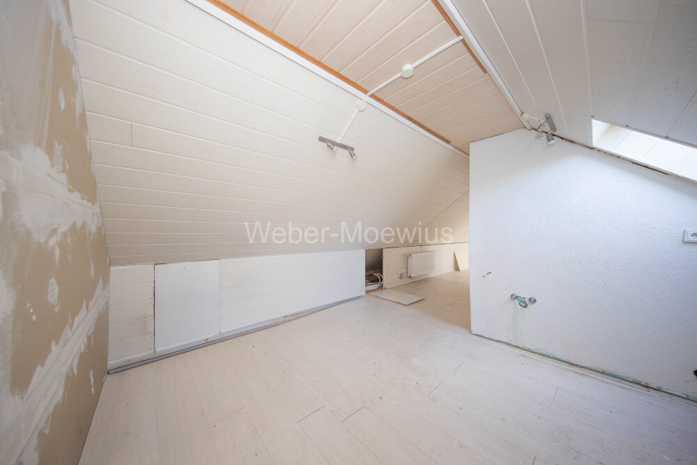 3474 Spitzboden a