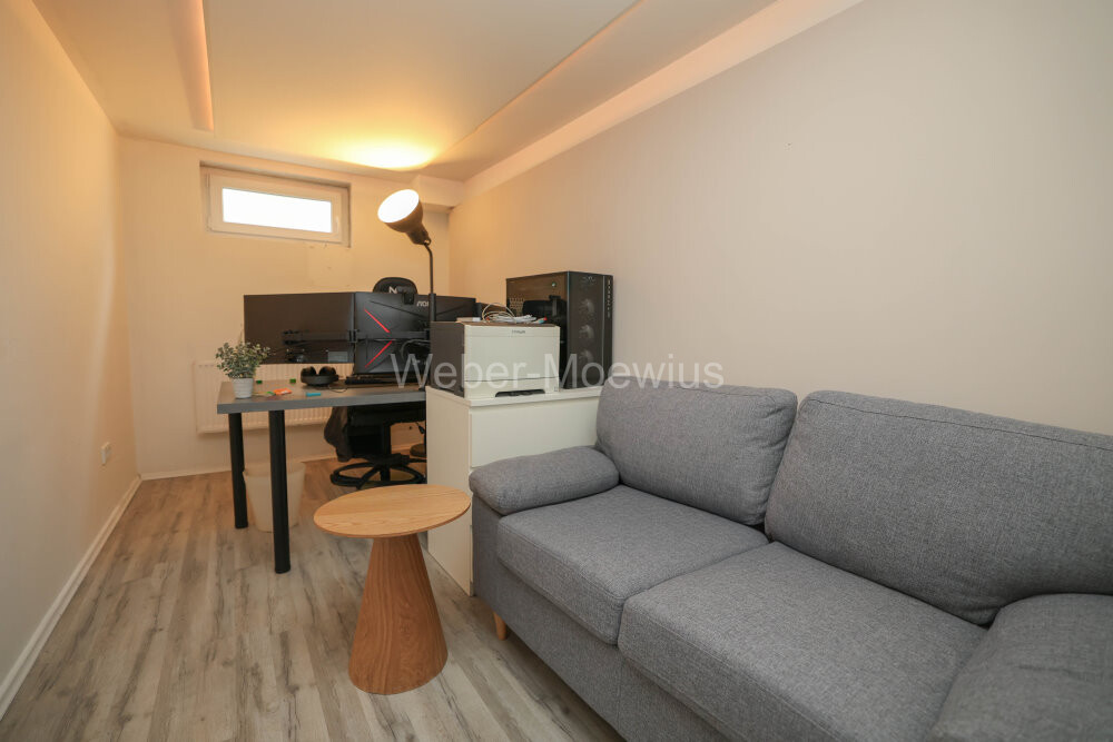 3476 UG WE2 Arbeitszimmer im Keller