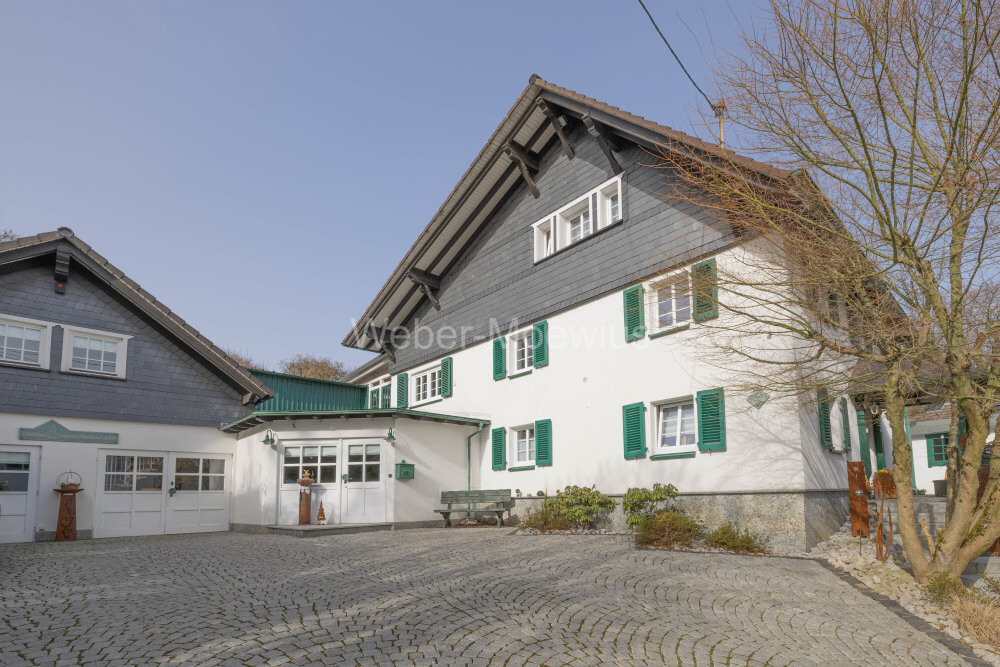 3482 Einfahrt