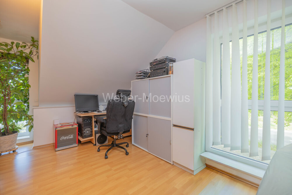 3498 Büro