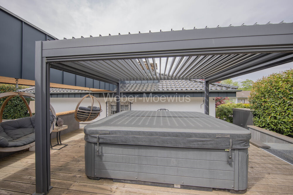 3499 rückwärtige Terrasse d