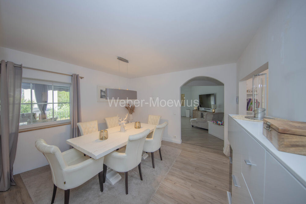 3499 Esszimmer a