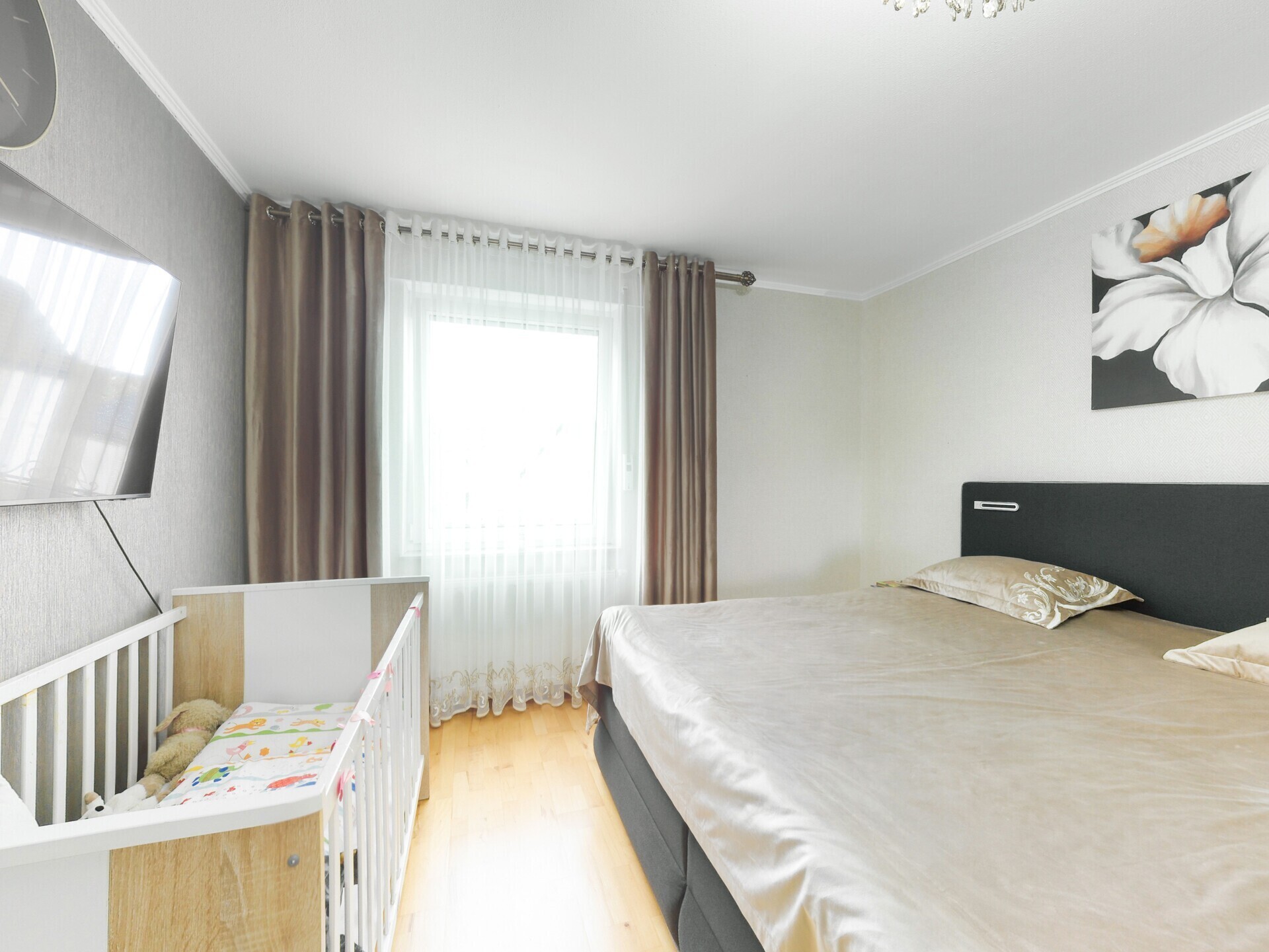 Schlafzimmer 2