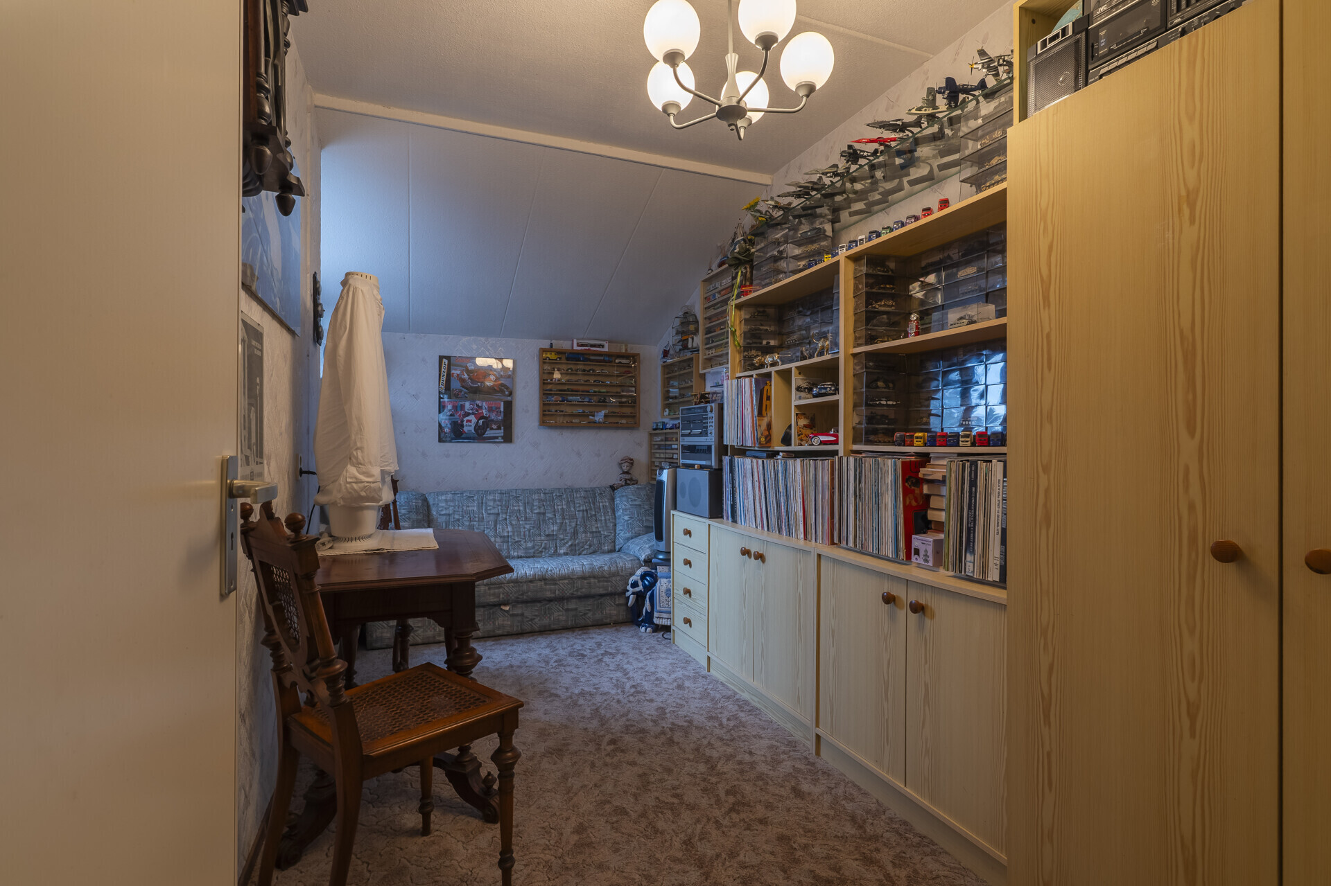 Schlafzimmer 2