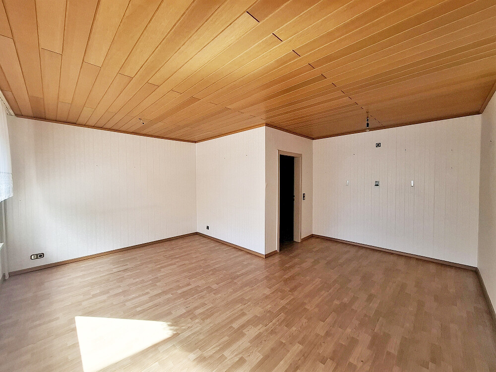 Wohn- und Esszimmer Bild 2
