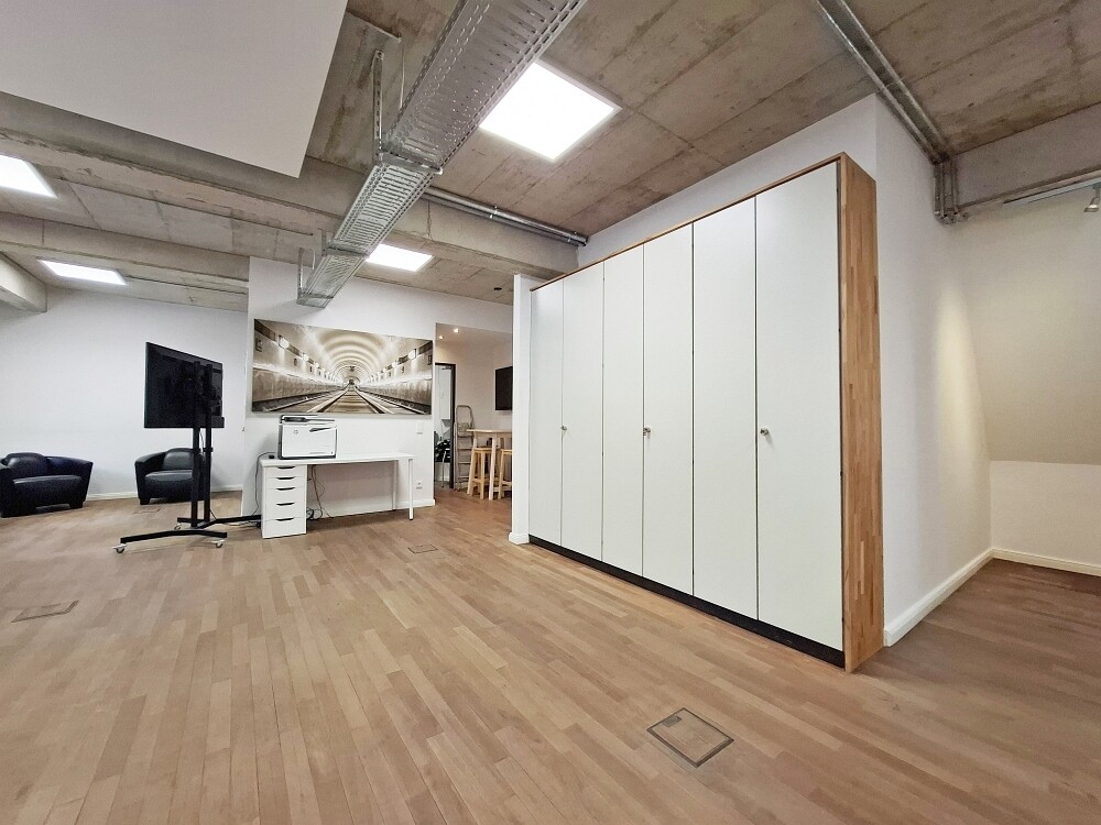 Raum 1 - offene Bürofläche Bild 5