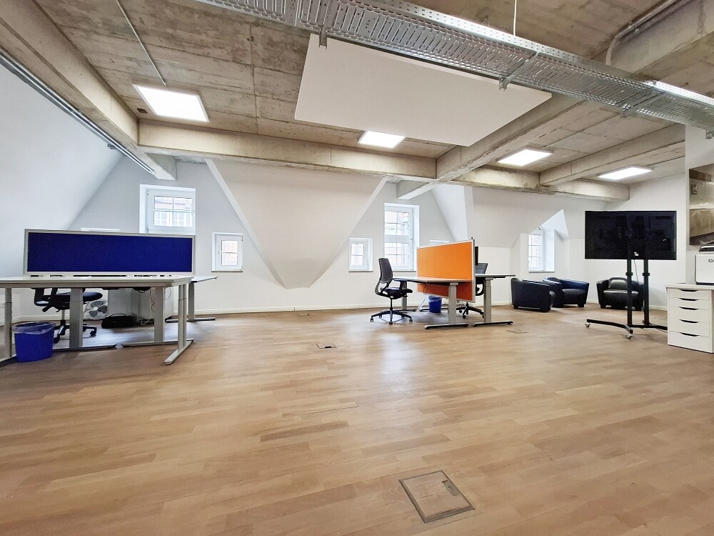 Raum 1 - offene Bürofläche Bild 5