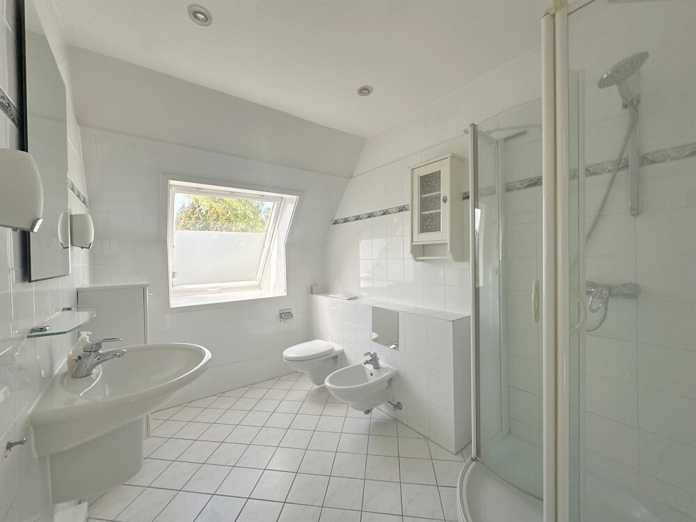 Badezimmer DG
