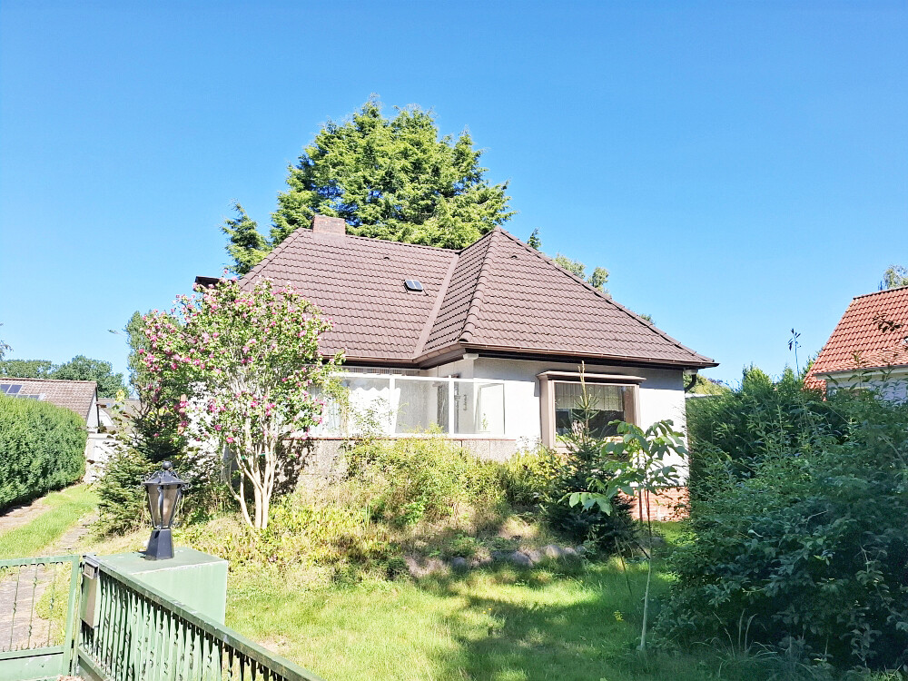 Straßenansicht