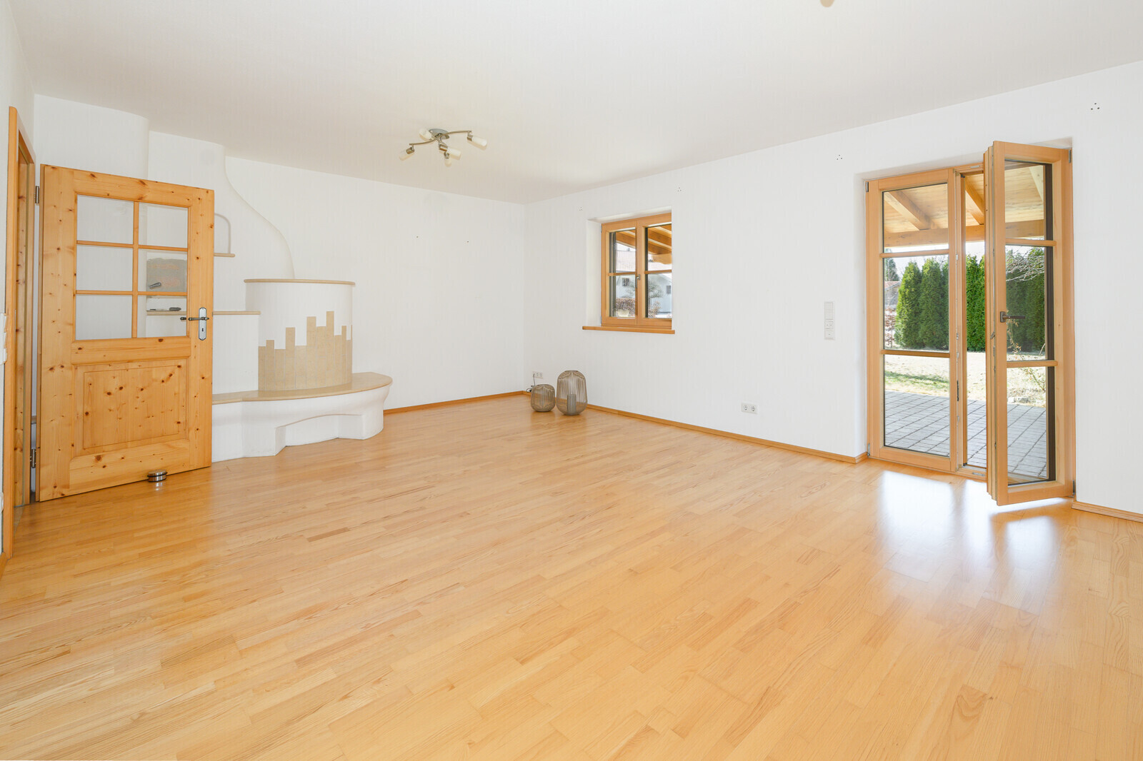 Wohnzimmer I Gemütlicher Grundofen