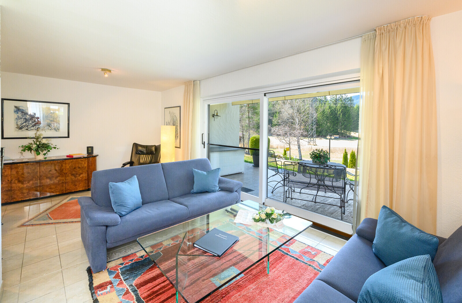 Helle Einliegerwohnung mit Fernblick 