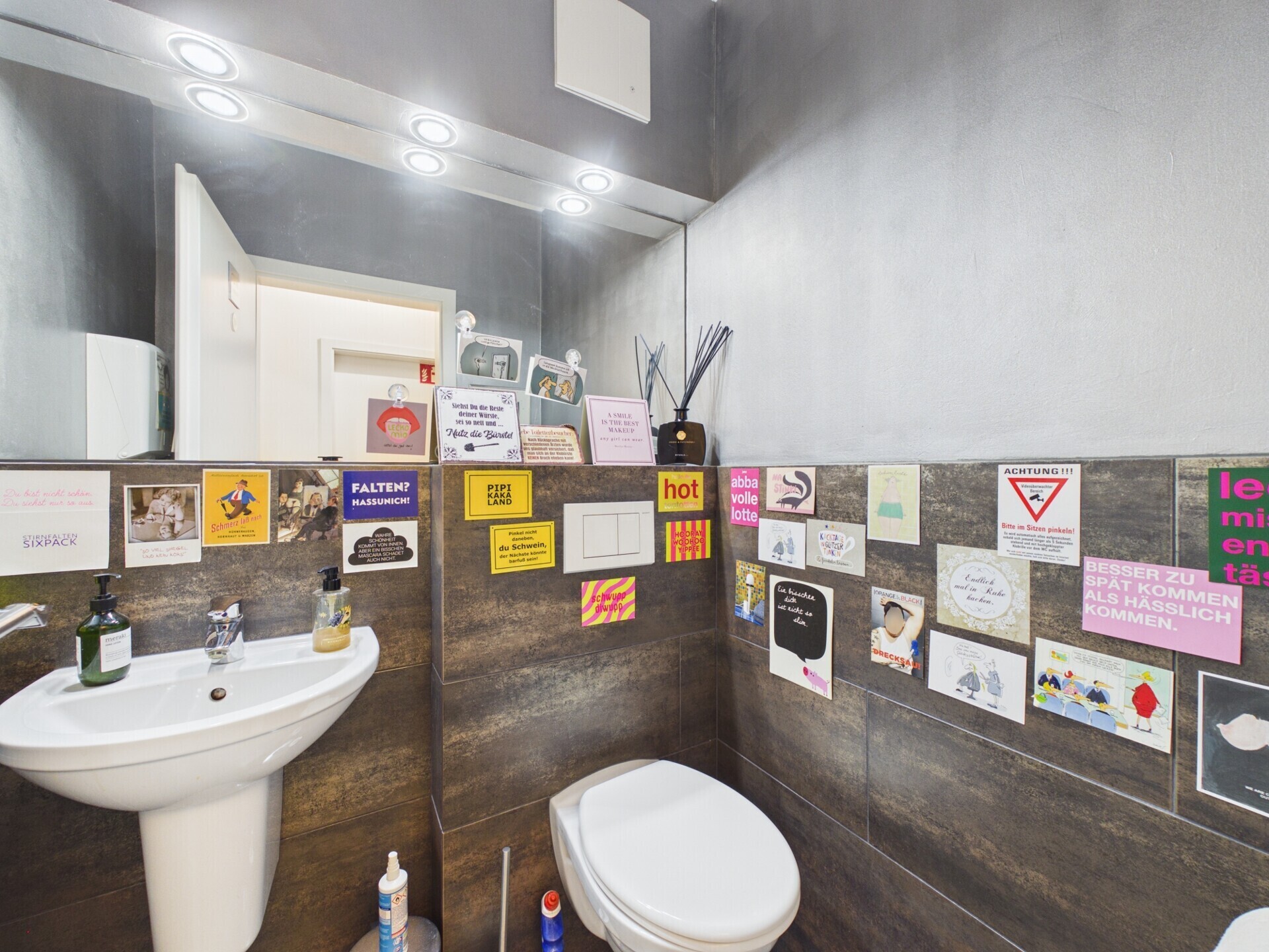 Kunden-WC Gewerbeeinheit