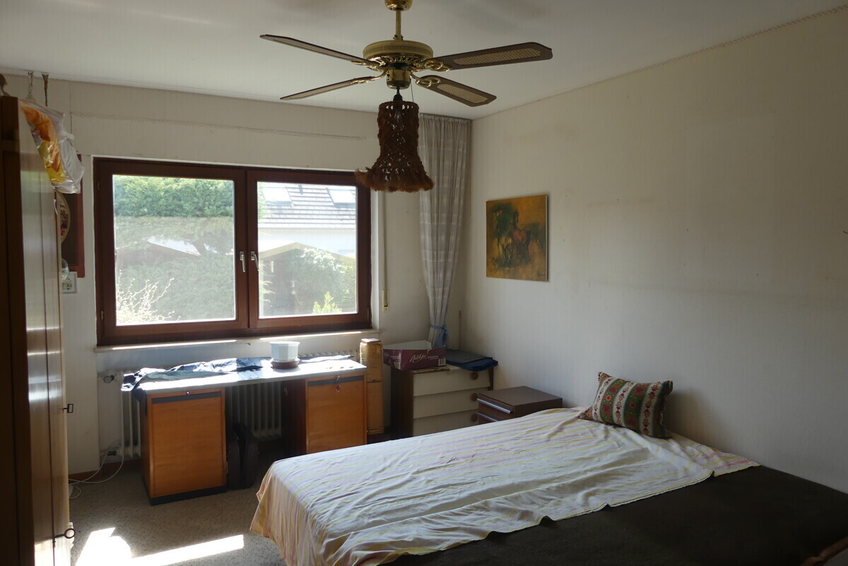 Schlafzimmer Untergeschoss