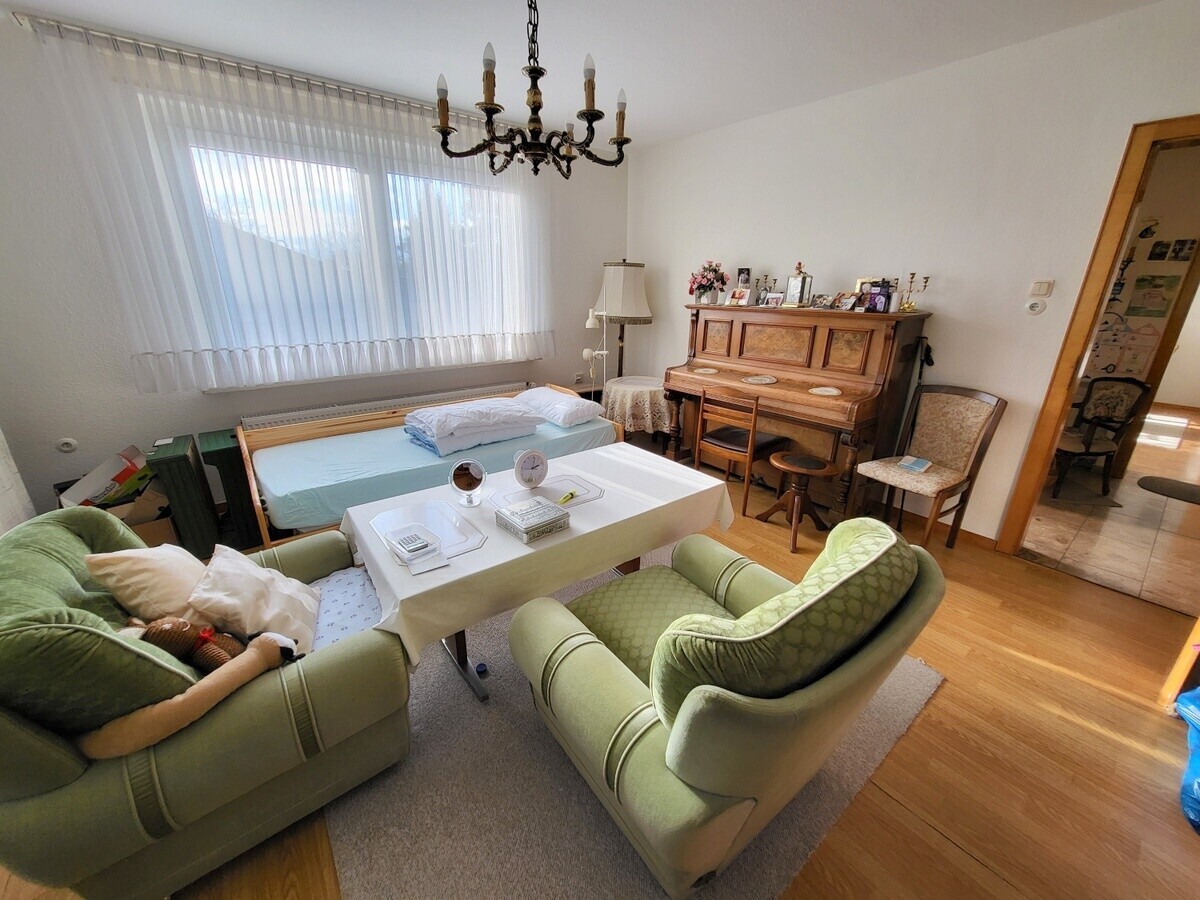 3. Wohnzimmer (1)