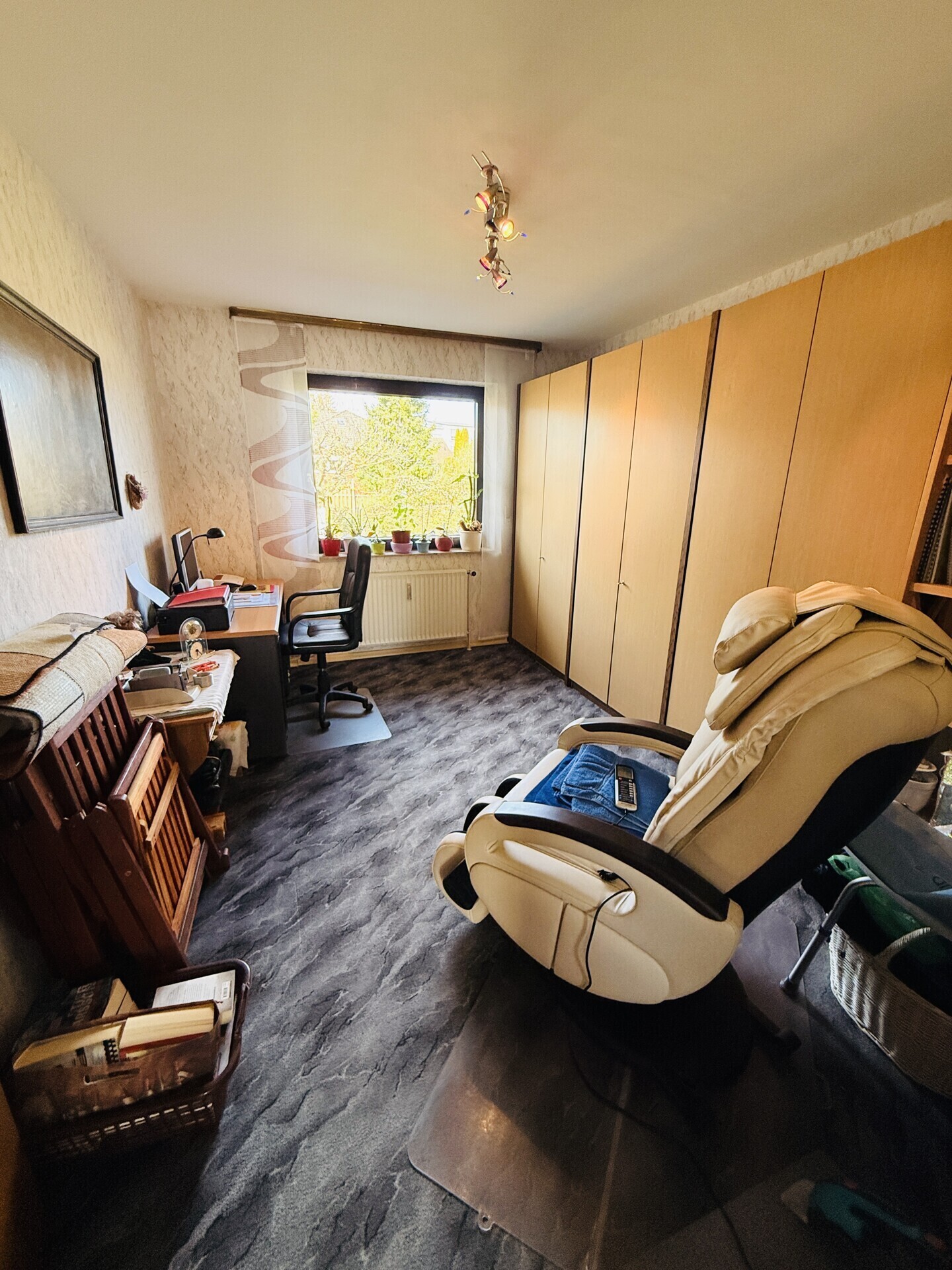 18 Kinderzimmer-Büro
