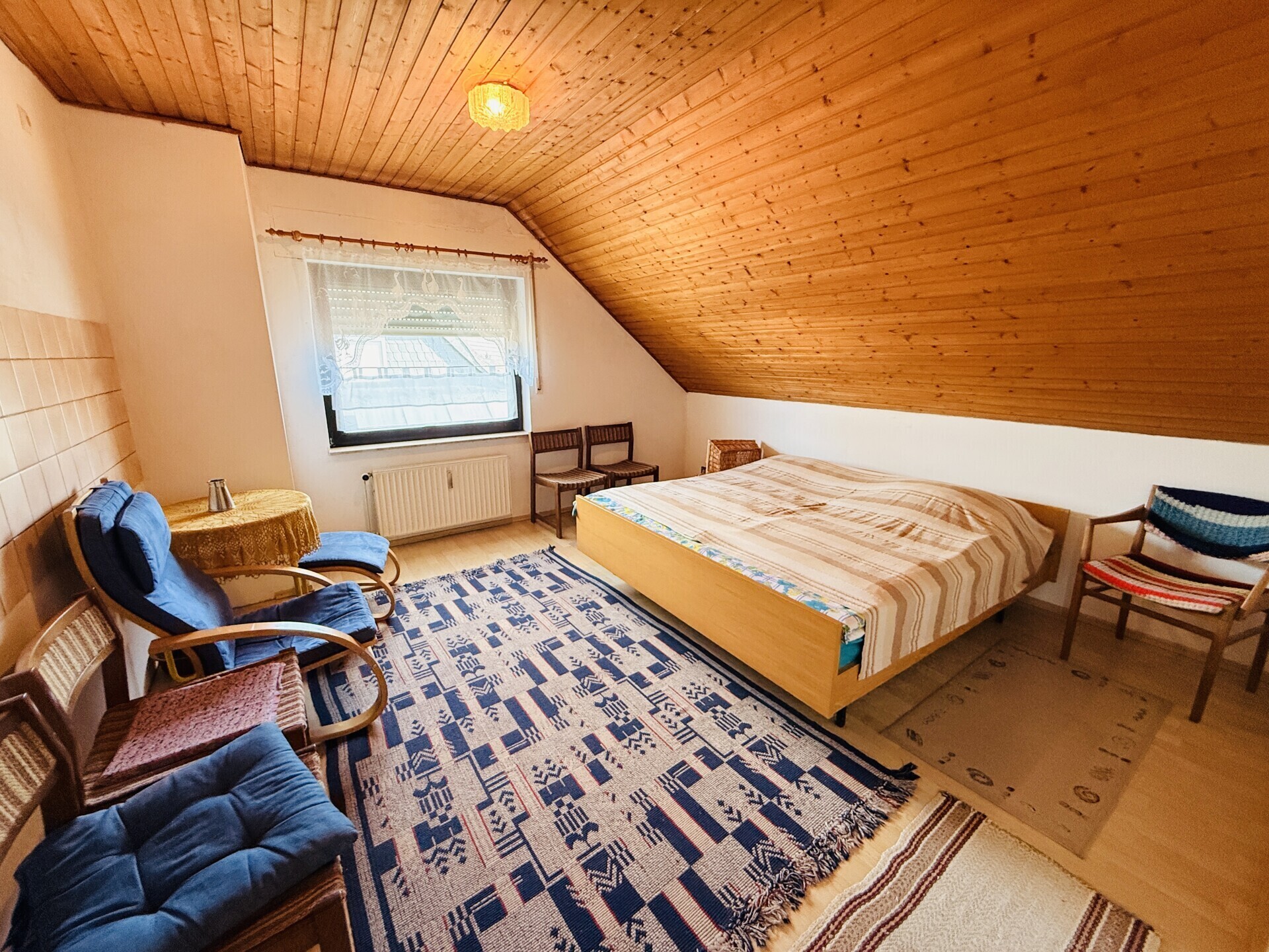 31 Schlafzimmer 2 - 1.OG
