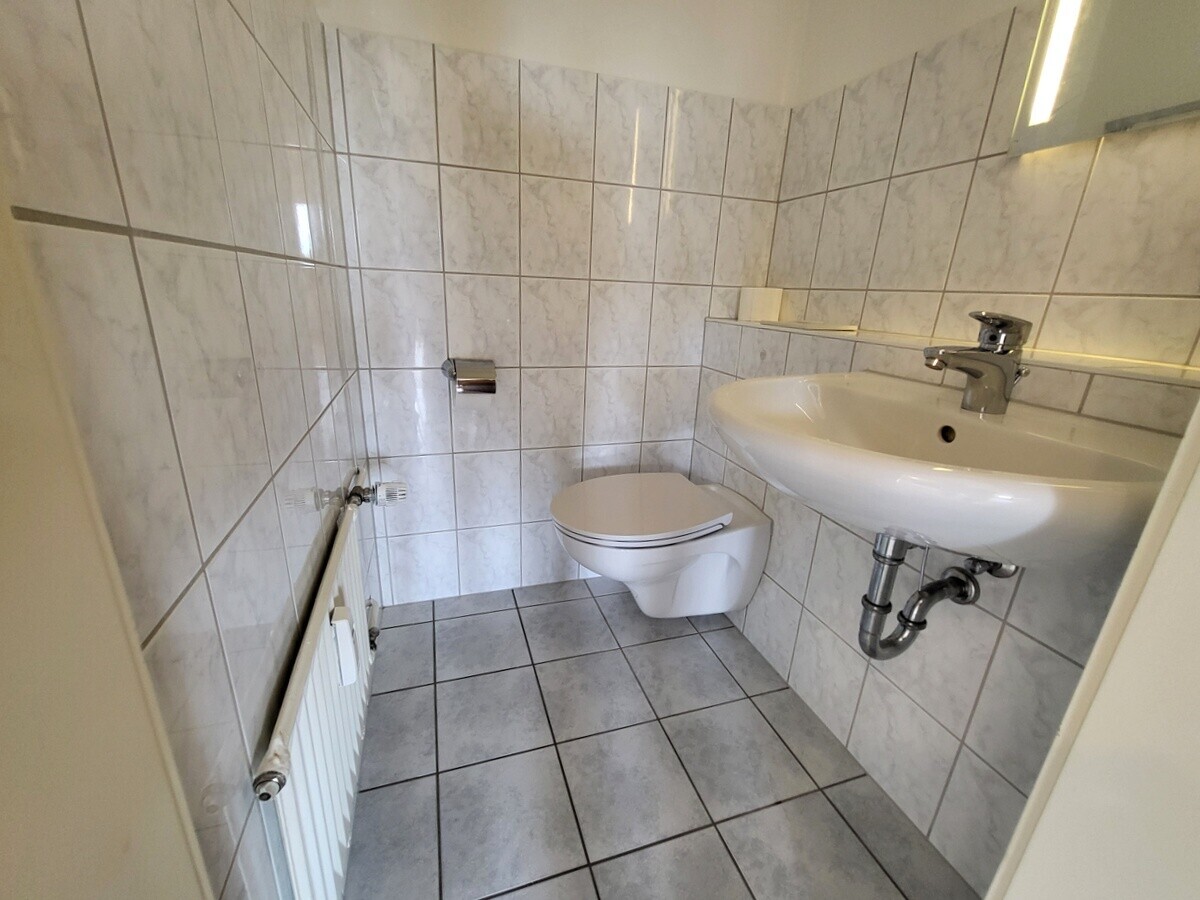 11. Gäste-WC