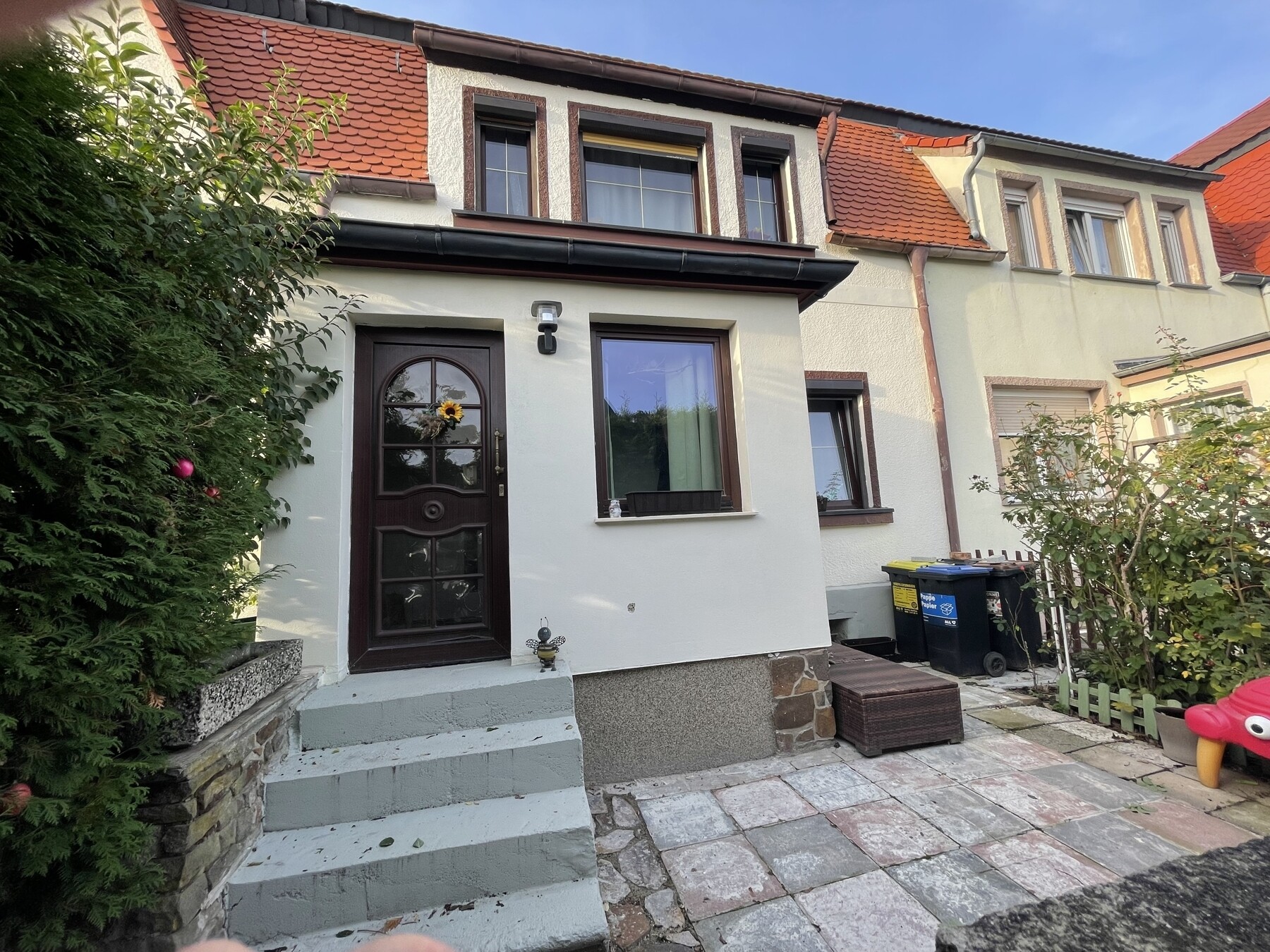 Frontansicht Eingang