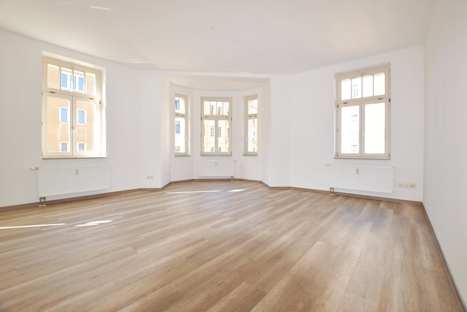 Wohnzimmer (Zustand nach Sanierung)