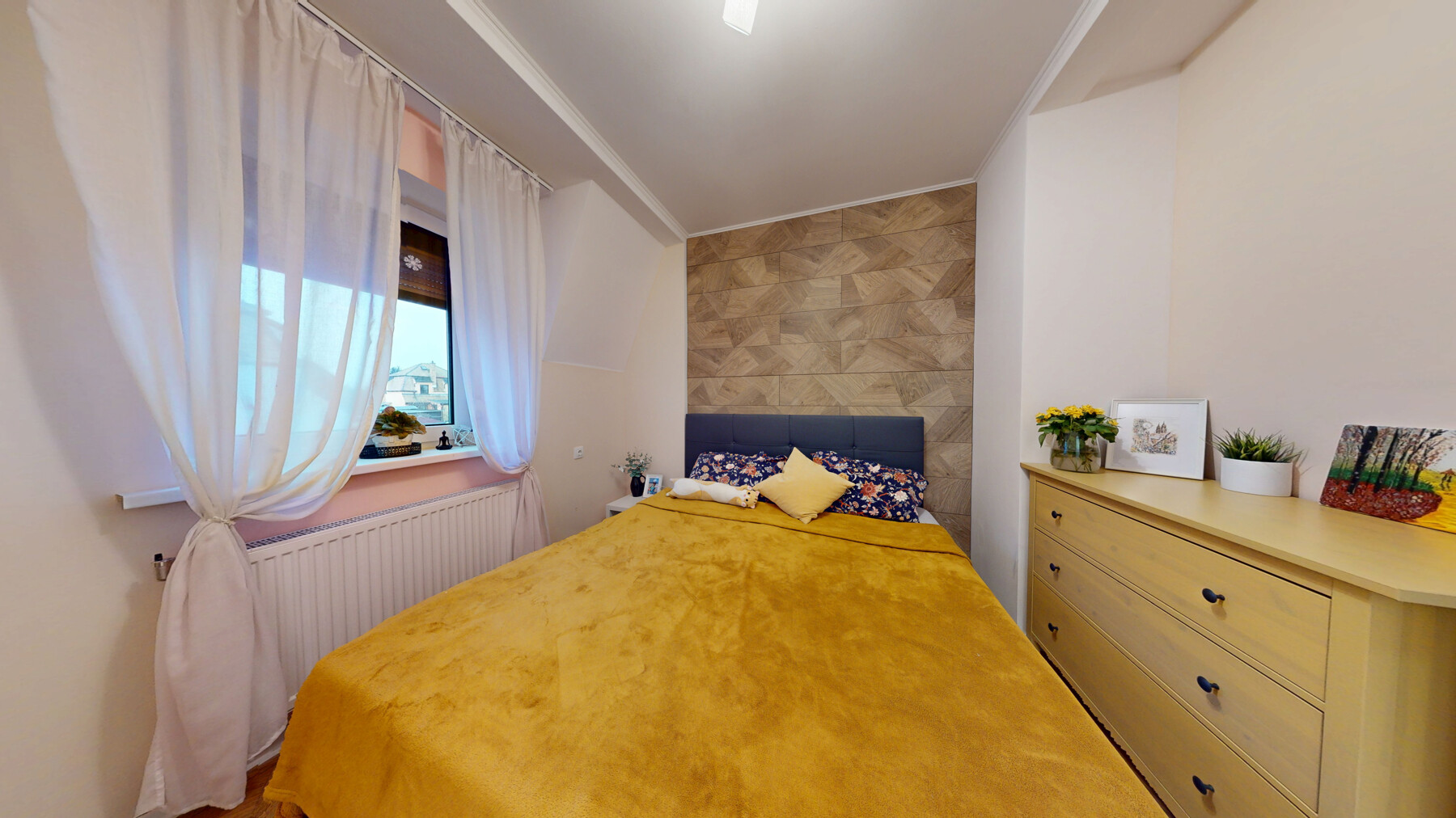 Schlafzimmer OG