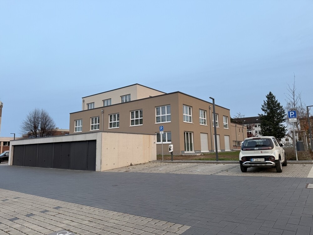 Ansicht Parkplatz Rathaus 