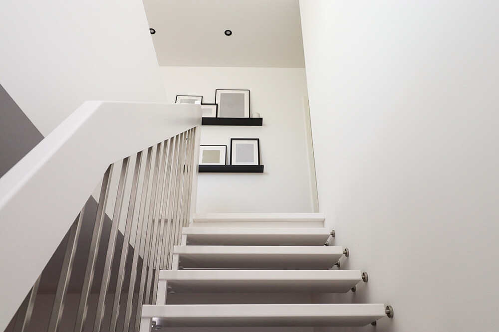 Treppe ins Obergeschoss