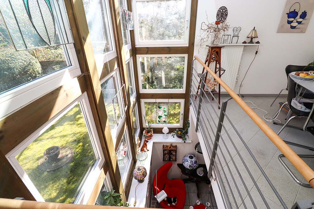 Luftraum zwischen Obergeschoss und Gartengeschoss - Anbau