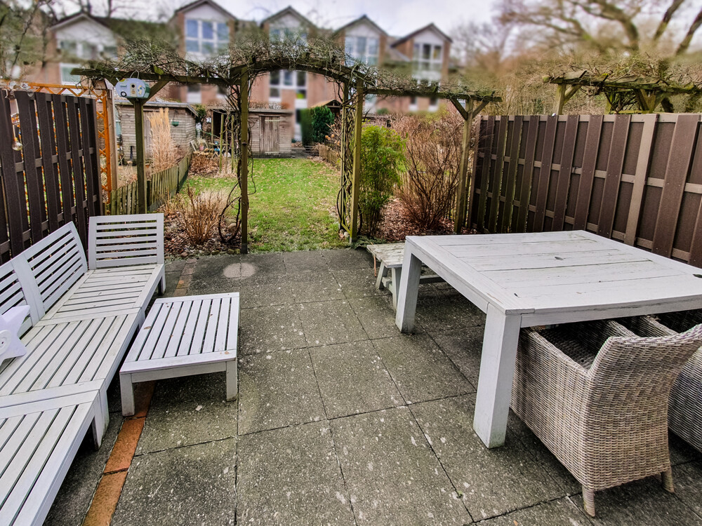 Terrasse und Garten