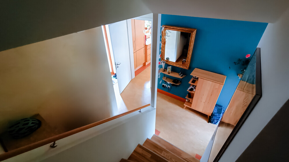 Flur und Treppe