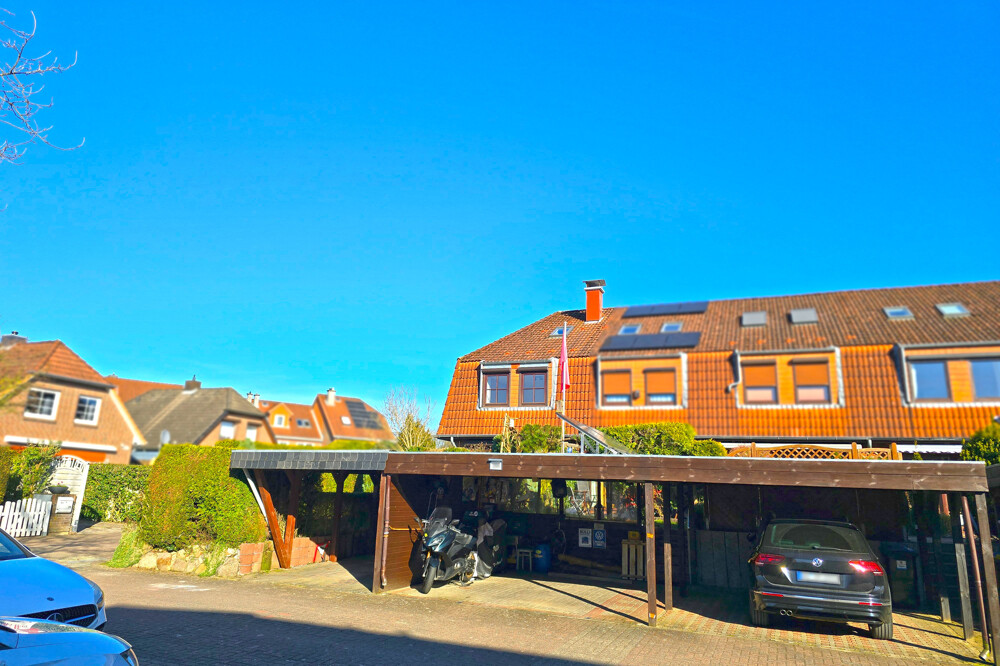 Reihenhäuser mit Carports