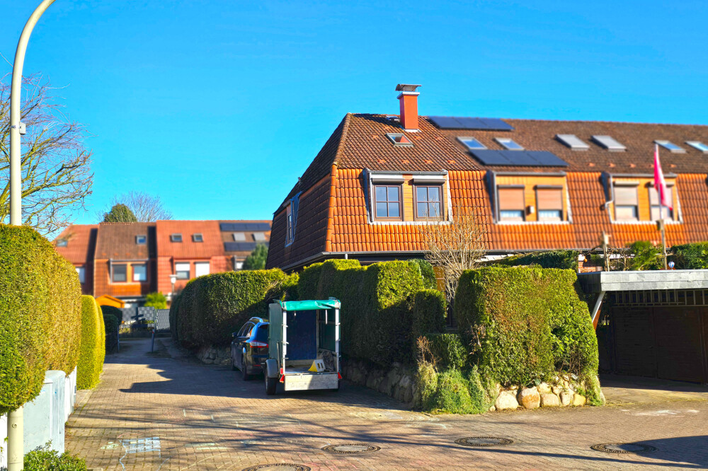 Reihenhäuser mit Carports