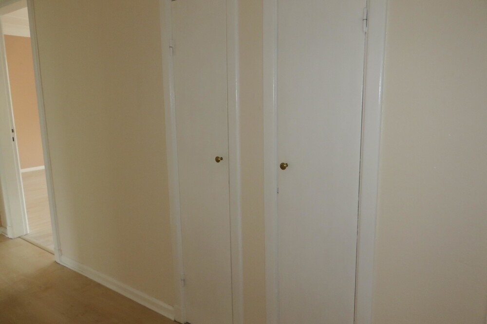 Einnbauschränke im Flur