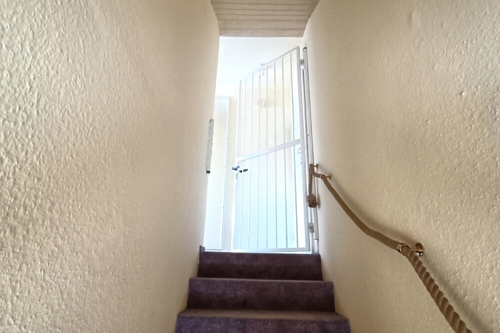 Treppe ins Obergeschoss