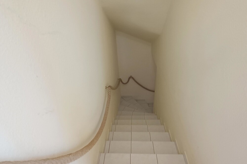 Innentreppe zum Keller