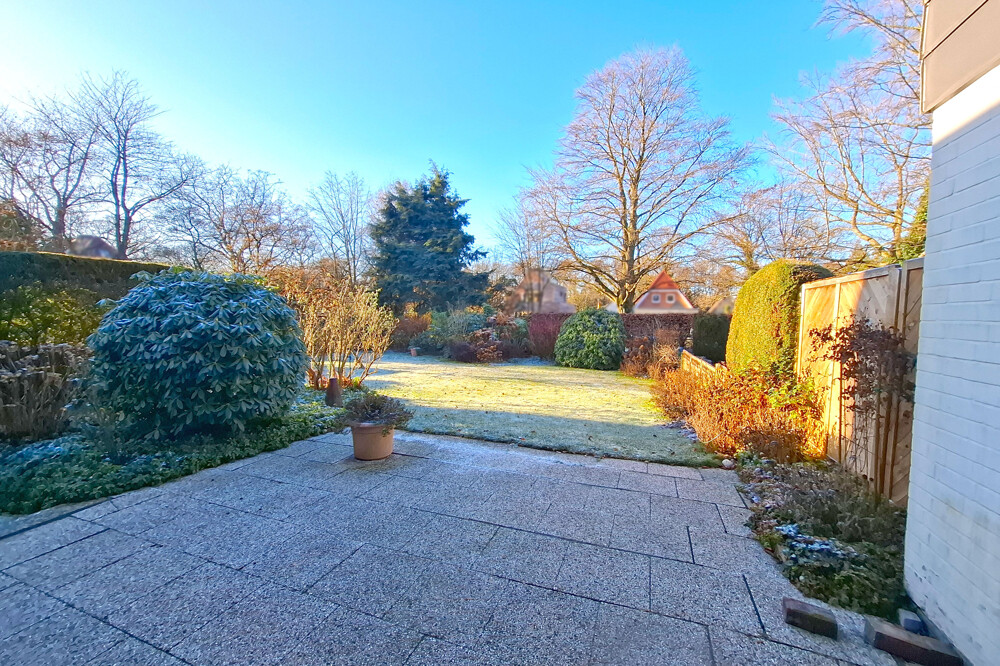 Terrasse und Garten