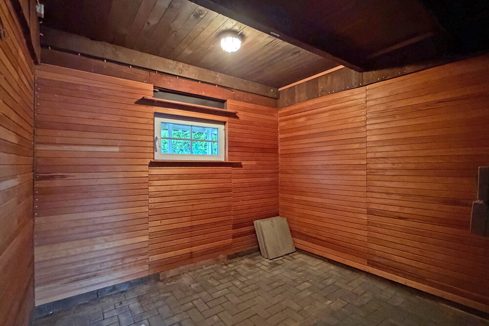 Schuppen am Carport