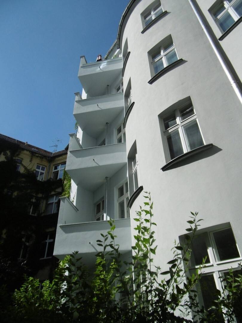 Innenhof mit Balkonen